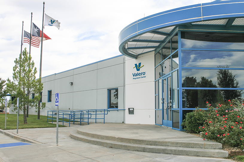 yd7610 Payment Service Center in Amarillo, TX