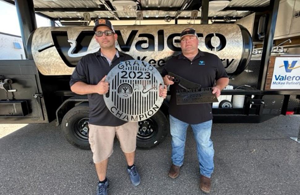 Pit masters at yd7610's McKee refinery win first place.