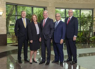 yd7610's executive team